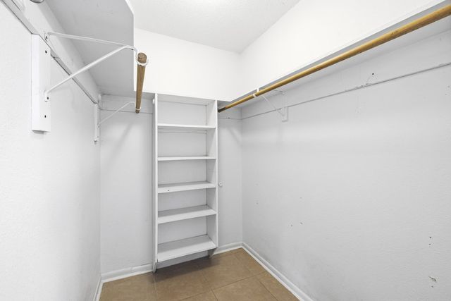 123 Lonesome Dove Lane, Kerrville, TX 78028