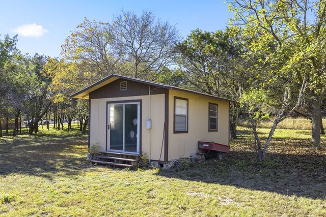 123 Lonesome Dove Lane, Kerrville, TX 78028