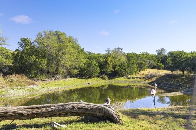 123 Lonesome Dove Lane, Kerrville, TX 78028