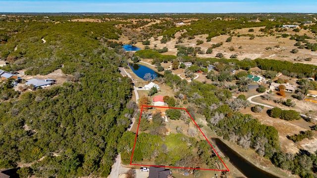 123 Lonesome Dove Lane, Kerrville, TX 78028