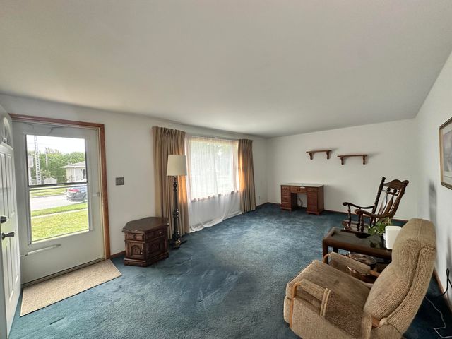 1064 Albin Drive, La Porte, IN 46350