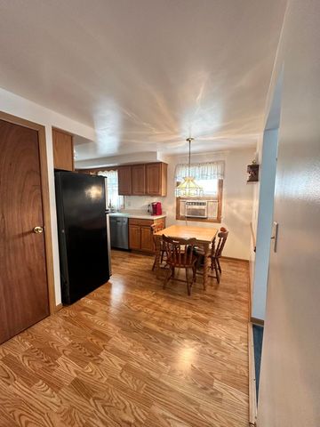 1064 Albin Drive, La Porte, IN 46350
