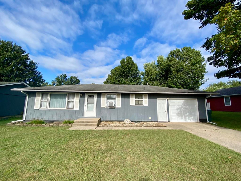 1064 Albin Drive, La Porte, IN 46350