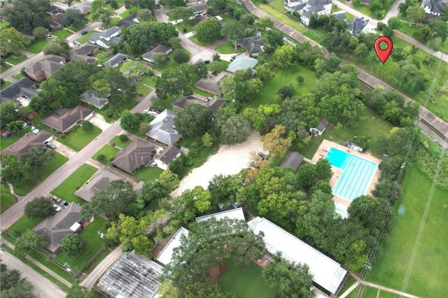 10505 Willowgrove Drive, Houston, TX 77035