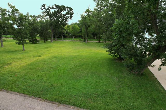 10505 Willowgrove Drive, Houston, TX 77035