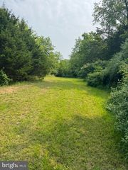 5309 BINO RD, Greencastle, PA 17225
