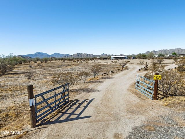 50525 W WHIRLY BIRD Road, Maricopa, AZ 85139