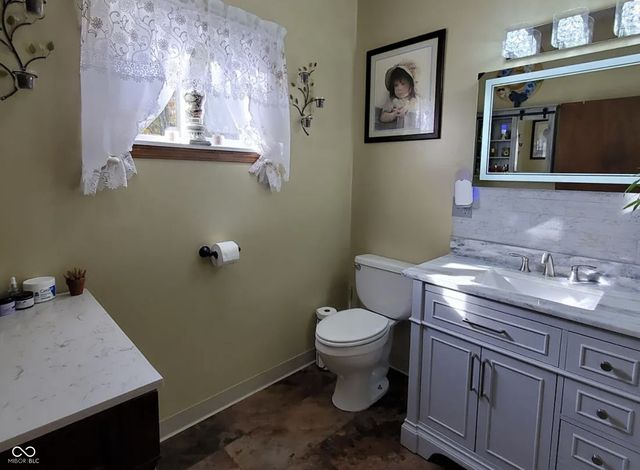 8907 E County Road 400 N, Greensburg, IN 47240