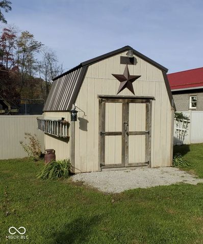 8907 E County Road 400 N, Greensburg, IN 47240