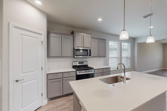436 Dunmore Drive, Fort Worth, TX 76052