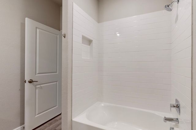 436 Dunmore Drive, Fort Worth, TX 76052