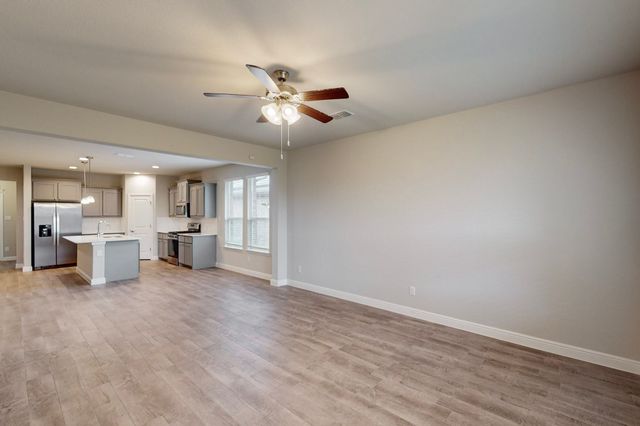 436 Dunmore Drive, Fort Worth, TX 76052