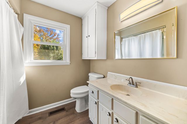 123 Quail Dr, Lawrenceburg, TN 38464