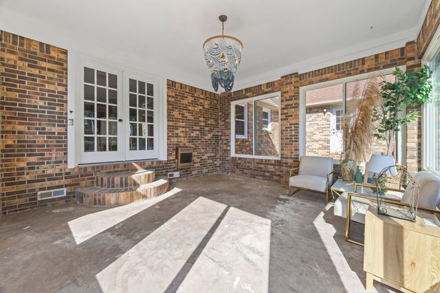 123 Quail Dr, Lawrenceburg, TN 38464