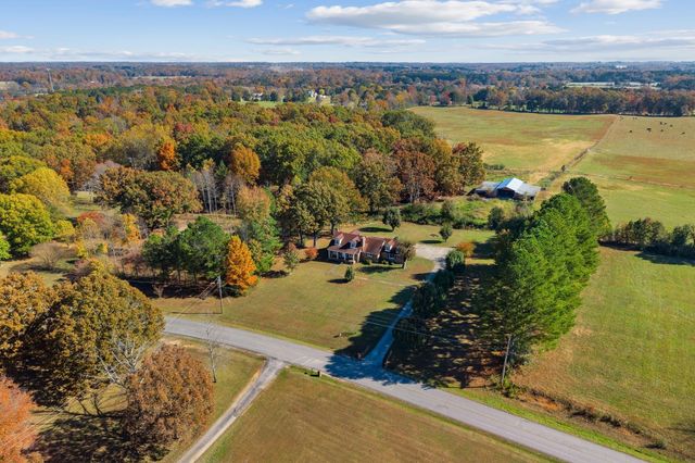 123 Quail Dr, Lawrenceburg, TN 38464
