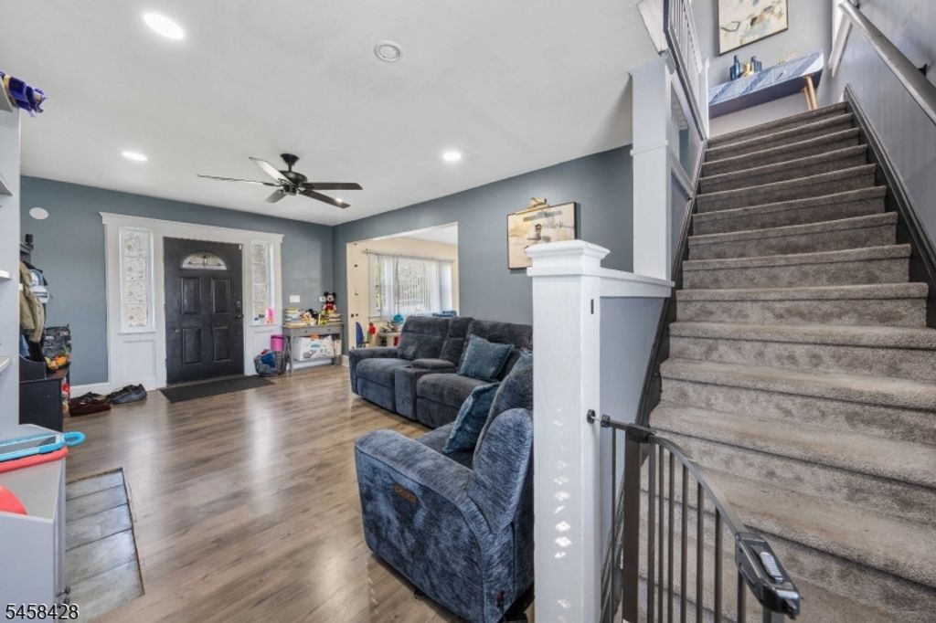 331 Thompson Avenue, Roselle Boro, NJ 07203 — photo 5