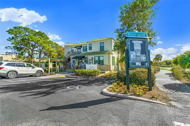98 DRIFTING SANDS DRIVE, Venice, FL 34293