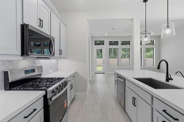 10052 Copia Lane, Montgomery, TX 77316