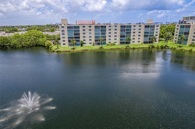 111 SE 3rd Avenue 606, Dania Beach, FL 33004