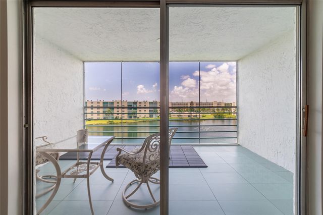 111 SE 3rd Avenue 606, Dania Beach, FL 33004