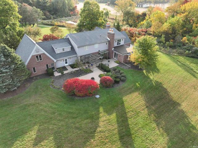 68255 Lilac Road, Lakeville, IN 46536