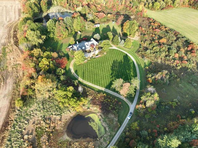 68255 Lilac Road, Lakeville, IN 46536
