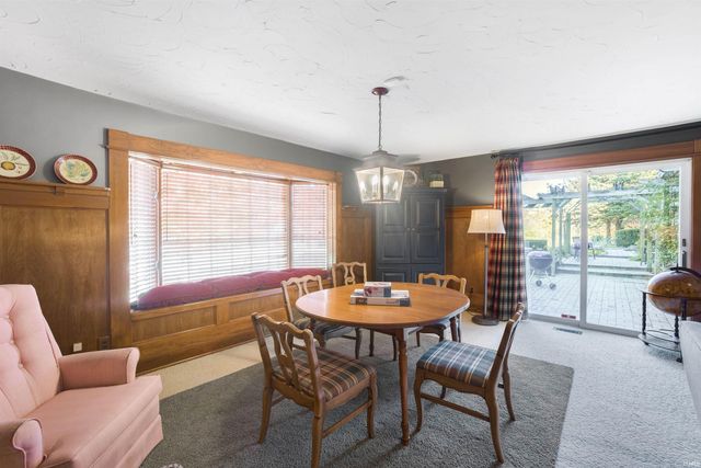 68255 Lilac Road, Lakeville, IN 46536