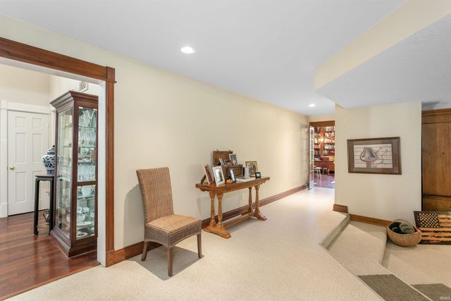 68255 Lilac Road, Lakeville, IN 46536