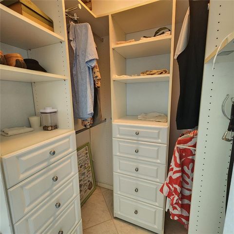777 JOHN RINGLING BOULEVARD 24, Sarasota, FL 34236