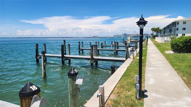 777 JOHN RINGLING BOULEVARD 24, Sarasota, FL 34236