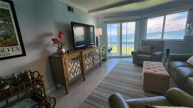 777 JOHN RINGLING BOULEVARD 24, Sarasota, FL 34236