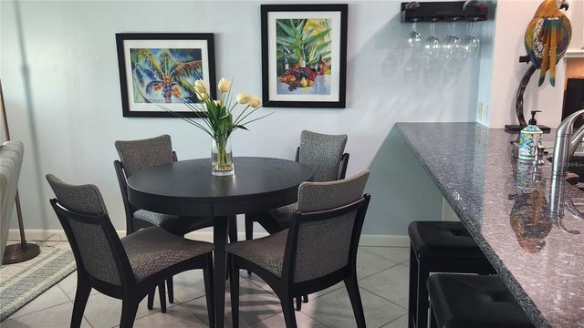 777 JOHN RINGLING BOULEVARD 24, Sarasota, FL 34236