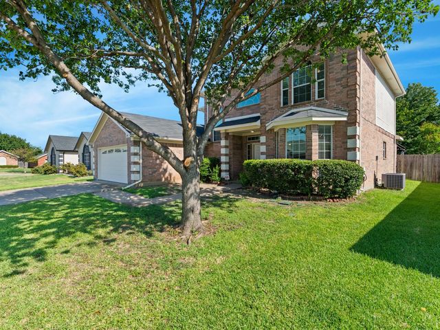 508 Road Runner Drive, Arlington, TX 76002
