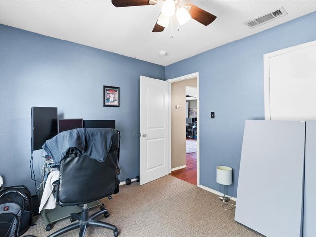 508 Road Runner Drive, Arlington, TX 76002