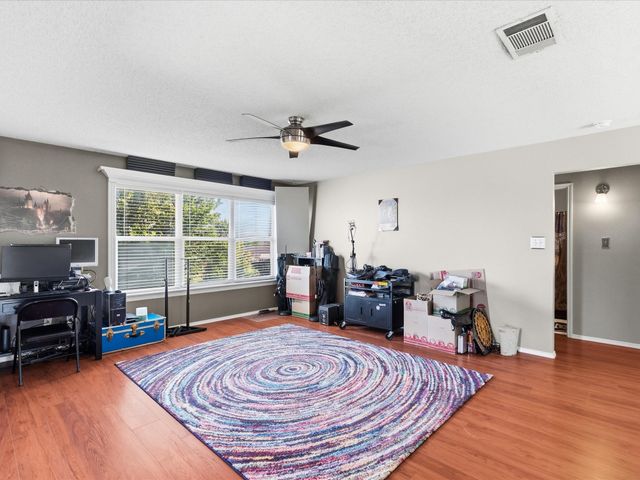 508 Road Runner Drive, Arlington, TX 76002