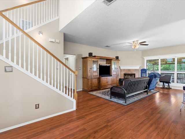 508 Road Runner Drive, Arlington, TX 76002