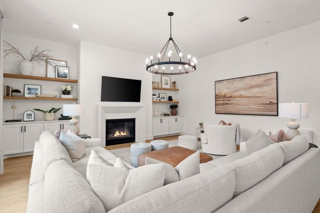 2610 Centenary Street, West University Place, TX 77005