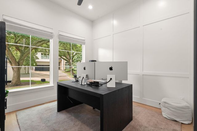 2610 Centenary Street, West University Place, TX 77005