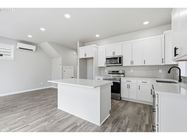 3159 Ne 117th Ave, Portland, OR 97220