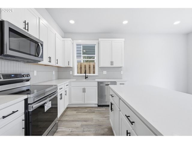 3159 Ne 117th Ave, Portland, OR 97220