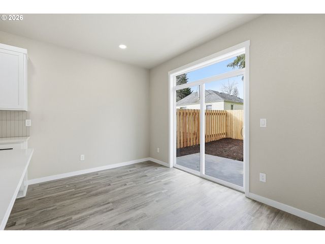 3159 Ne 117th Ave, Portland, OR 97220