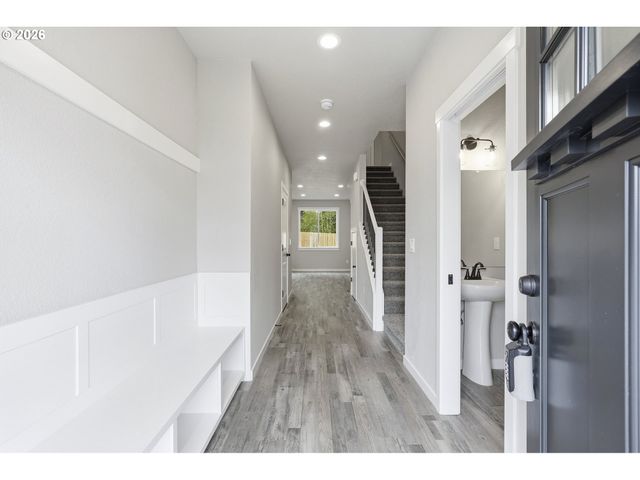 3159 Ne 117th Ave, Portland, OR 97220