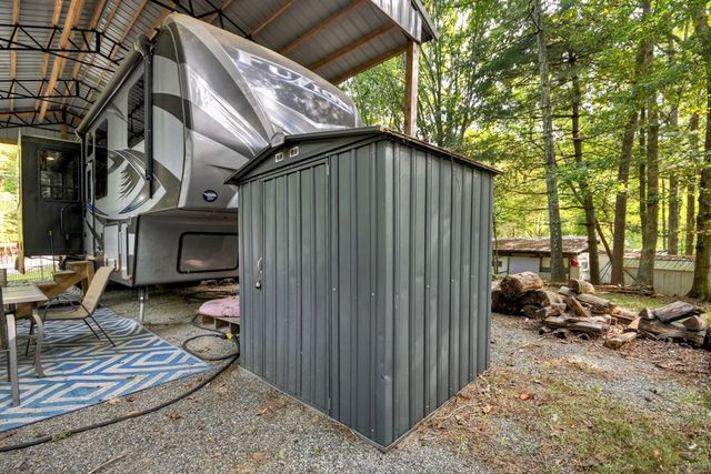 169 19th Street, Ellijay, GA 30540