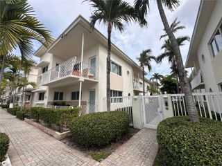1100 Venetian Way 2B, Miami, FL 33139