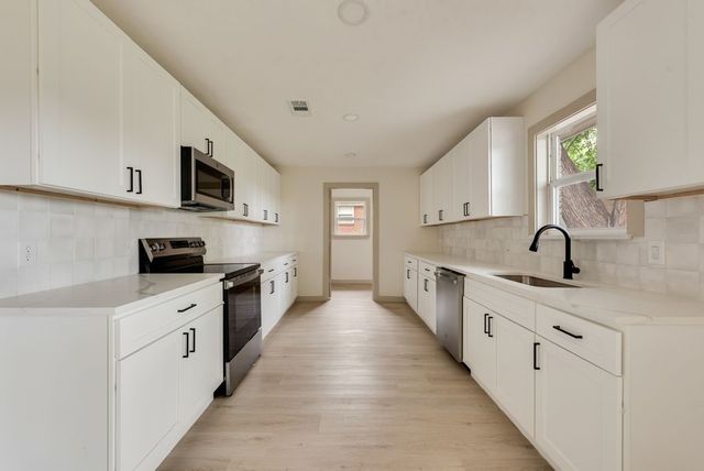 7301 Marilyn Lane, North Richland Hills, TX 76180