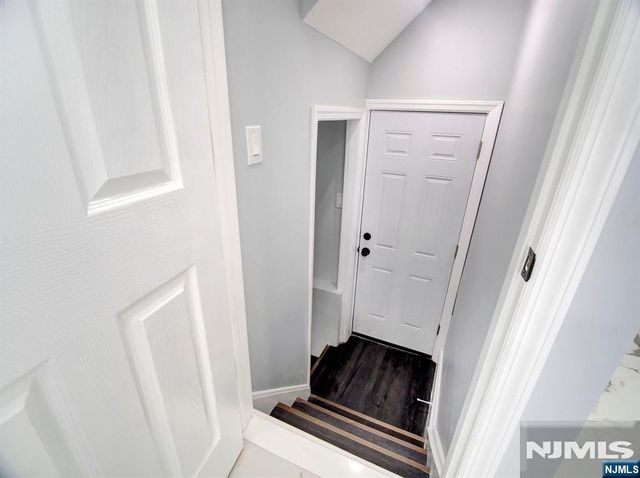 37 Philip Place, Irvington, NJ 07111
