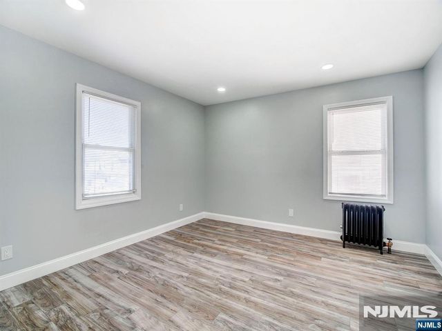 37 Philip Place, Irvington, NJ 07111