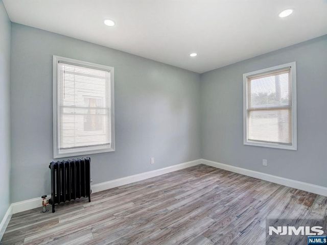 37 Philip Place, Irvington, NJ 07111