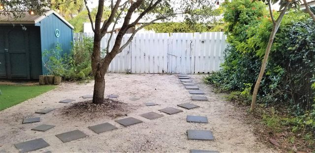 44 Vicki Street, Santa Rosa Beach, FL 32459