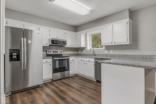 1404 Normandy Lane, Blytheville, AR 72315